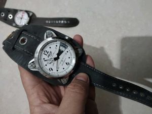 Helix Watch - Stylish Timepiece