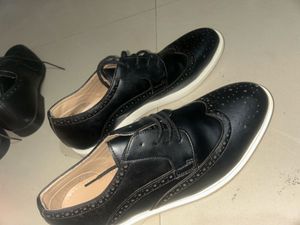 Stylish Black Oxford Shoes