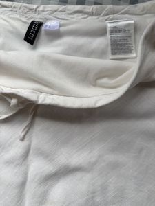 H&amp;M White Mini Skirt