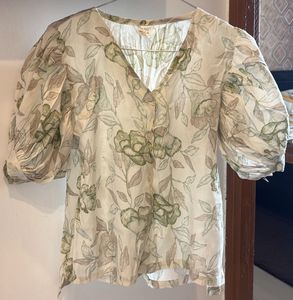 Floral Print Puff Sleeve Top
