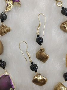 Mother Of Pearl Necklace Set
