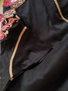 Embroidered Black Kurta | Short
