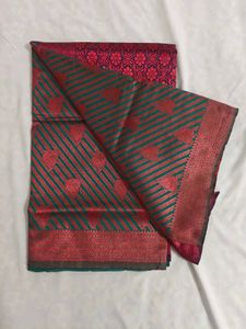 Elegant Teal and Maroon Saree