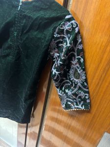 Embroidered Green Kurta