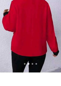 New Chic Red and Black V-Neck Top