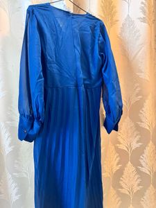 Elegant Blue Pleated Dress