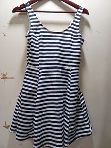 H&amp;M New Navy &amp; White Striped Skater Dress