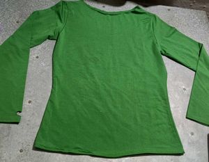 strchabale bodyfit solid green top 🍏
