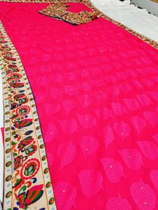 🇳🇿💫🎀Elegant Pink Saree with Intricate