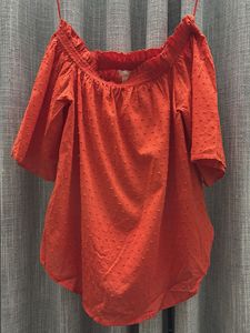 H&M Chic Orange Off-Shoulder/Sq neck Textured Top
