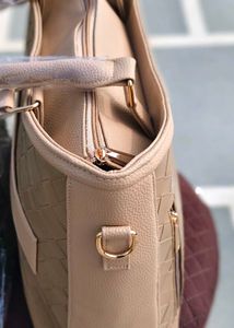 Stylish Woven Handbag