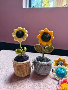 Crocheted Sunflower Potted Plant Decor