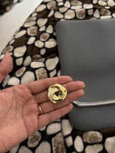Gold Tone Knot Earrings