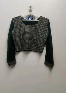 Elegant Green blouses with flayered skirt and dupp