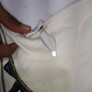 Embroidered Cream Kurta