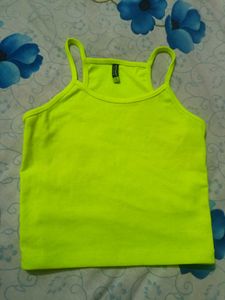 noodles strap crop top