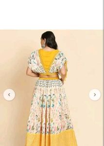 Floral Crop Top &amp; Skirt 1 Set
