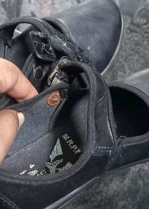 School Shoes Used