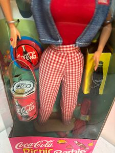 Coca-Cola Picnic Barbie Special Edition