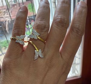 Sparkling Two finger Butterfly Ring
