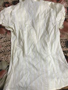 Pastel Yellow Ruffled V-Neck Fitted Top