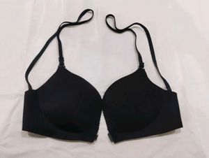 Classic seamless Black padded bra