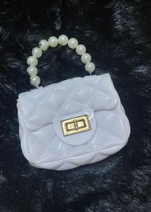 Chic White Quilted Pearl Handle Clutch