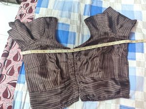 Stylish Ethnic Saree with Blouse