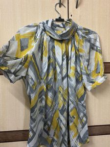 Patterned Short Sleeve Top