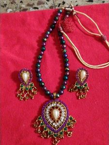 Nacklace Set