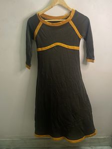 Chic Dark Grey & Ochre Dress