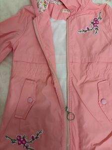 Pink Japanese puffer hoodie jacket for women