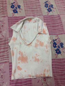 Tie-Dye Collared Sleeveless Top