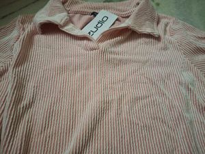 Chic Pink Ribbed Top