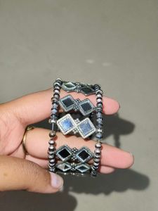 Unique Beaded Mirror Bracelet