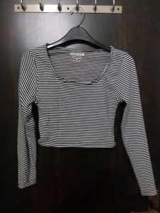 Striped scoop neck ribbed top