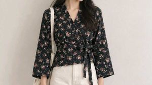 Korean Hanbok inspired Floral Print Top