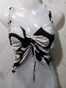 Swimwear top