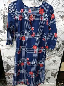 Stylish Navy 🆕🎁Blue Checked Kurta with Floral Pr