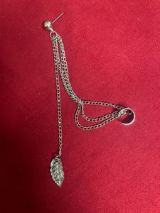 V Ear Cuff Earring