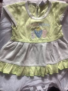 0-3)m Cute Strawberry Baby Dress