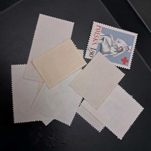 RED CROSS – Worldwide 10 Different Stamps