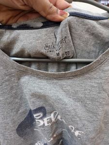 🇮🇳Freedom Sale🇮🇳Grey t shirt