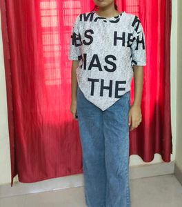 Oversized Graphic Print T-Shirt
