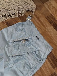 Light Wash Wide Leg Jeans