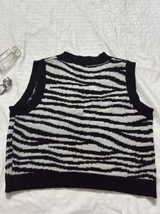 Patterned Sweater Vest