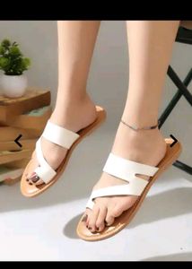 NEW Shein White Toe Ring FLATS