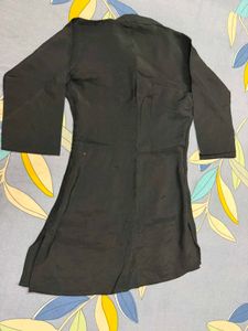 Black Kurta with Butterfly Embellishment