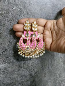 Stunning Pink &amp; White Ethnic kundan Earrings