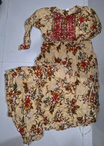 Beige Floral Print Kurta Set crushed material